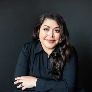 Meet your Posher, Liz